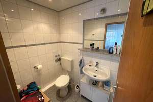 Zweifamilienhaus mit DG Ausbau in Marburg-Marbach - großzügig und mit Potenzial – Die vollständige Adresse der Immobilie erhältst du vom Anbieter., 35041 Marbach, Marburg – Vorschaubild 13