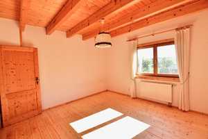 Holz-Landhaus mit großem Grundstück direkt am Wald – Vulkaneifel (Kreis) – Vorschaubild 10