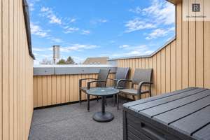 Düsseldorf-Lierenfeld: 2-Zimmer Wohnung mit kernsaniertem Badezimmer, Loggia sowie Außenstellplatz – 40231 Lierenfeld, Düsseldorf – Vorschaubild 9