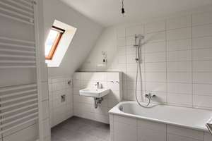 Miet mich - helle 2-Raum-Maisonette-Wohnung – Friesenstr. 7, 44339 Lindenhorst, Dortmund – Vorschaubild 2