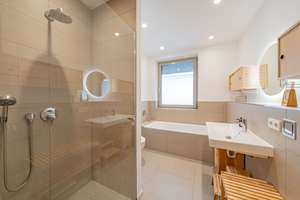 Zuhause im Bötzowviertel! Bezugsfreie 4-Zimmer-Maisonettewohnung in Berlin-Prenzlauer Berg – Die vollständige Adresse der Immobilie erhältst du vom Anbieter., 10407 Prenzlauer Berg, Berlin – Vorschaubild 11