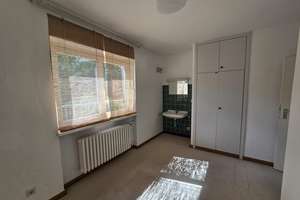 Bezugsfreie Doppelhaushälfte, 6 Zimmer, Garage, Garten, ruhige Lage, Ortseingang Kladow – 14089 Kladow, Berlin – Vorschaubild 21