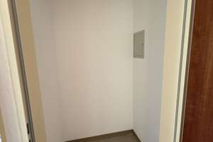 Köln-Ostheim, sanierte 1 Zi KDB, Balkon, Aufzug – Frankfurter Str. 703, 51107 Ostheim, Köln – Vorschaubild 11