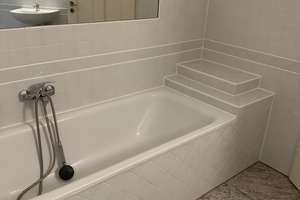 Helle 3-Zimmer Dachgeschosswohnung in Hamburg-Altona-Nord – Alsenplatz 3, 22769 Altona-Nord, Hamburg – Vorschaubild 2