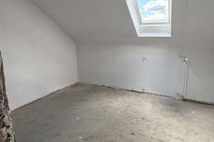 vollständig renovierte 2-Zimmer-Dachgeschosswohnung in Leverkusen-Schlebusch zum 01.10.26! – 51375 Schlebusch, Leverkusen – Vorschaubild 2