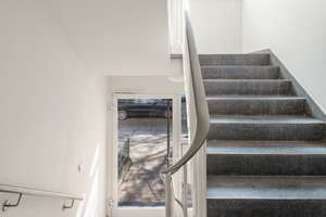2-Zimmer-Wohnung mit 2 Balkonen nahe Kurfürstendamm – Die vollständige Adresse der Immobilie erhältst du vom Anbieter., 10777 Wilmersdorf, Berlin – Vorschaubild 9