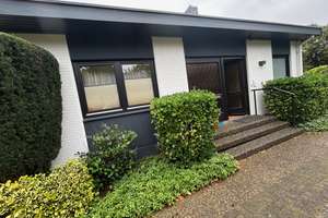 Gepflegtes freistehendes Einfamilienhaus mit 6 Zimmern in Hamburg-West Nähe Volkspark – Die vollständige Adresse der Immobilie erhältst du vom Anbieter., 22607 Bahrenfeld, Hamburg – Vorschaubild 4