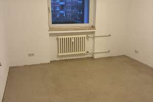 Gut aufgeteilte 3 Zimmer Wohnung mit Balkon u. Stellplatz – 40472 Lichtenbroich, Düsseldorf – Vorschaubild 4