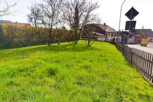 Doppelhaushälfte in zentraler Lage von Spiesen-Elversberg – Die vollständige Adresse der Immobilie erhältst du vom Anbieter., 66583 Spiesen-Elversberg – Vorschaubild 6