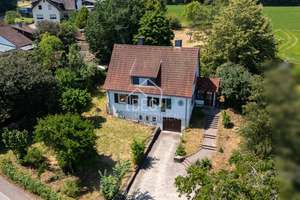 Wohnen mit Freiraum – Einfamilienhaus auf über 2.500 m² Grundstück – Die vollständige Adresse der Immobilie erhältst du vom Anbieter., 74638 Waldenburg – Vorschaubild 3
