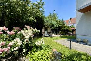 GEPFLEGTES EIN-/ZWEIFAMILIENHAUS IN RUHIGER UND ZENTRALER WOHNLAGE IM BELIEBTEN LECHHAUSEN – Die vollständige Adresse der Immobilie erhältst du vom Anbieter., 86167 Lechhausen-West, Augsburg – Vorschaubild 2