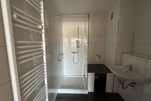 Tolle Wohnung / BALKON + AUFZUG – Vluyner Nordring 84, 47506 Neukirchen-Vluyn – Vorschaubild 5