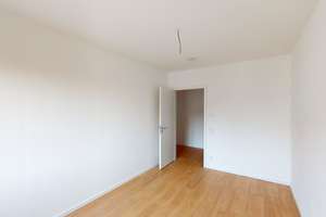 Jetzt Umzugsbonus sichern! - 4-Zimmer-Wohnung mit moderner Einbauküche und Balkon – 63071 Bachschule, Offenbach am Main – Vorschaubild 6