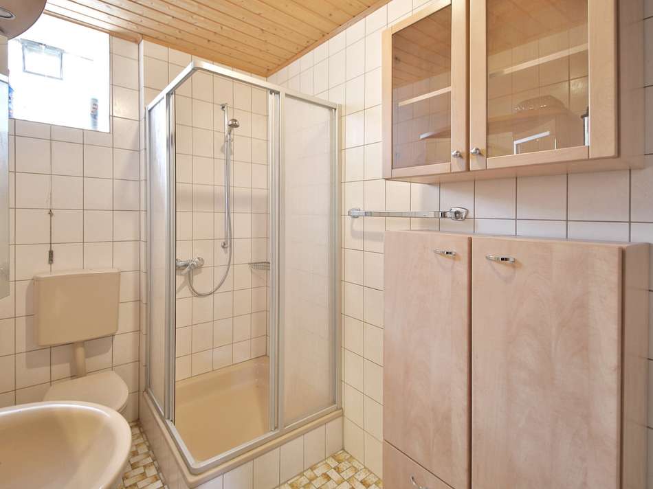 Badezimmer EG