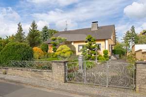 Freistehendes Einfamilienhaus mit großem Grundstück in Euskirchen-Kirchheim! – Die vollständige Adresse der Immobilie erhältst du vom Anbieter., 53881 Euskirchen – Vorschaubild 4