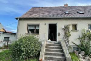 Doppelhaus in ruhiger Lage – Die vollständige Adresse der Immobilie erhältst du vom Anbieter., 39264 Gehrden – Vorschaubild 3