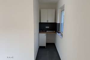 Möblierte 1-Zimmer Wohnung in Wiesbaden-Sonnenberg – Weihergartenstr. 5, 65193 Sonnenberg, Wiesbaden – Vorschaubild 4