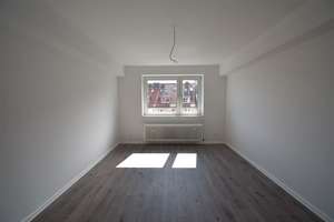Auch als WG geeignet! Renovierte 2-Zi-Whg mit Balkon  – Kruppstr. 95, 40227 Oberbilk, Düsseldorf – Vorschaubild 4