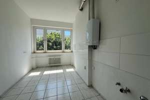 Geräumige 3 Zimmer Wohnung mit Tageslichtbad – Gemarker Ufer  21, 42275 Barmen, Wuppertal – Vorschaubild 5