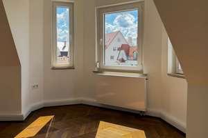 Edelstes Wohngefühl in der obersten Etage - Traumhafte 3-Zimmer-Wohnung direkt am Wittelsbacher Park – Die vollständige Adresse der Immobilie erhältst du vom Anbieter., 86159 Antonsviertel, Augsburg – Vorschaubild 3