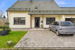 Schickes freistehendes Einfamilienhaus in einer TOP Lage. – Recklinghausen (Kreis) – Vorschaubild 1
