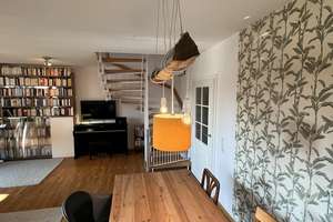 Moderne 4-Zimmer Maisonette-Wohnung mit Balkon und Tiefgarage in Nidderau Eichen