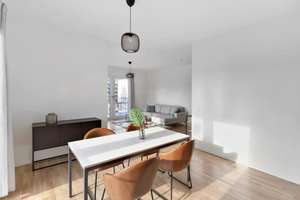 Mitte - Schön geschnitten möbliert u. Balkon-3 Zi.Apartment  – Hedwig-Porschütz-Straße 2, 10557 Moabit, Berlin – Vorschaubild 5