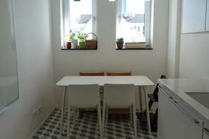 Süd-Terrasse über volle Breite | 124 m² kernsaniert | Düsseldorf-Stadtmitte – Hohenzollernstraße 27, 40211 Stadtmitte, Düsseldorf – Vorschaubild 2