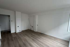 Mitten im Leben – Stilvolle 2-Zimmer-Wohnung in absoluter Toplage von Aachen – Die vollständige Adresse der Immobilie erhältst du vom Anbieter., 52064 Markt, Aachen – Vorschaubild 3