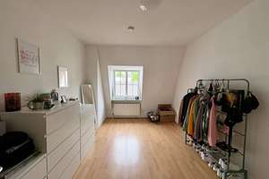 Modernisierte Altbauwohnung mit Balkon in Wuppertal-Oberbarmen – Die vollständige Adresse der Immobilie erhältst du vom Anbieter., 42277 Oberbarmen, Wuppertal – Vorschaubild 8