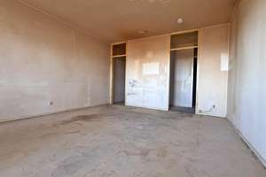 Sanierungsbedürftiges 1-Zimmer-Apartment mit Loggia, Stellplatz + Aufzug in zentraler Weststa – Die vollständige Adresse der Immobilie erhältst du vom Anbieter., 76133 Weststadt, Karlsruhe – Vorschaubild 6