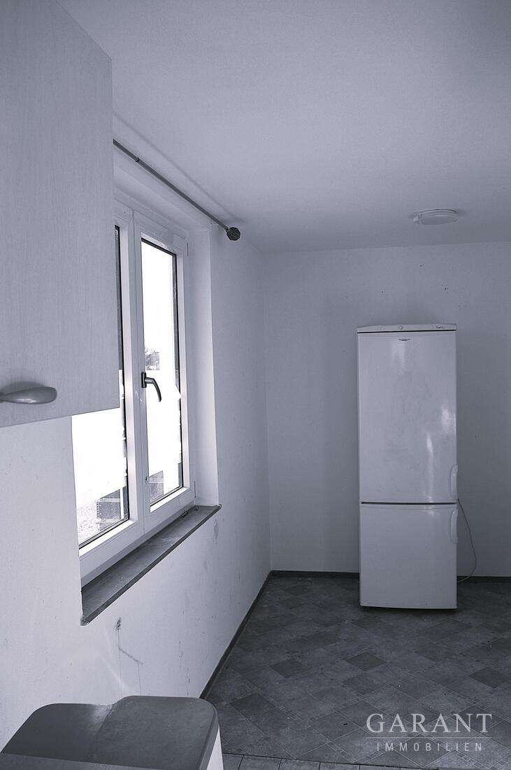 Immobilie in Wangen - Großzügige Wohnung mit zwei Balkonen und Blick ins Grüne! - Bild 2