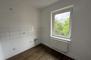 WG-geeignete 3-RWE mit Balkon sucht Nachmieter! – Hohe Str. 20 a, 1069 Südvorstadt-West, Dresden – Vorschaubild 4