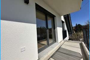 Property thumbnail 32