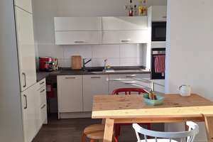 Bright and charm, furnished apartment at the heart of the city centre ( at Carlsplatz) – Benrather Straße 5, 40231 Carlstadt, Düsseldorf – Vorschaubild 4