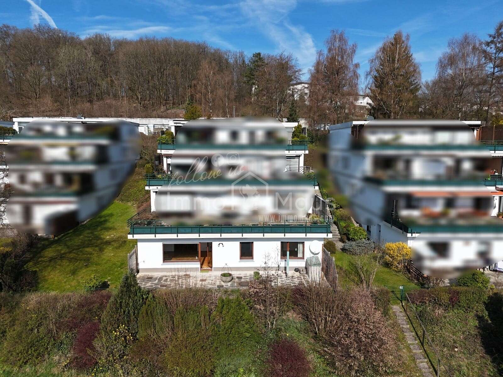 Großzügige 4,5-Zimmer-Erdgeschosswohnung mit Terrasse & Garage in Lüdenscheid-Oeneking, Märkischer Kreis – Bild 2