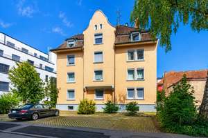 Historischer Charme trifft Kapitalanlage – 3-Zimmer-Wohnung mit Mieteinnahmen
