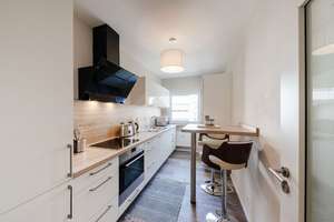 3 Zimmer // Küche // Bad // Balkon direkt am Schlossgarten! – 48149 Neutor, Münster – Vorschaubild 5