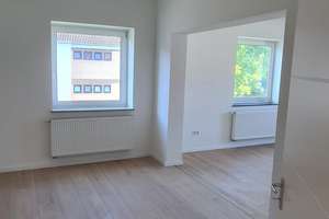 Großzügige Altbauwohnung mit Balkon und Wannenbad – Fürstenstraße 26, 51065 Buchheim, Köln – Vorschaubild 16