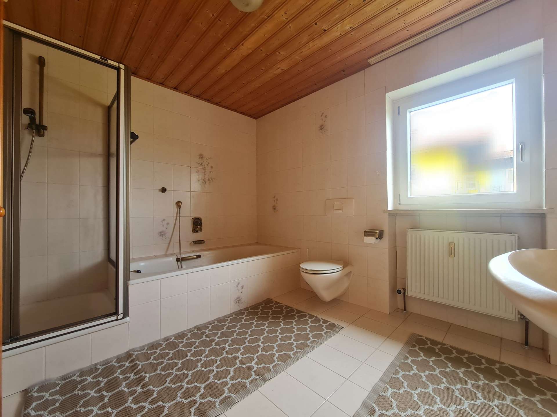 Immobilie in Salzweg - Tolles Wohnhaus mit Traumgarten vor den Toren Passaus. Familienglück oder Kapitalanlage oder beides? - Bild 3