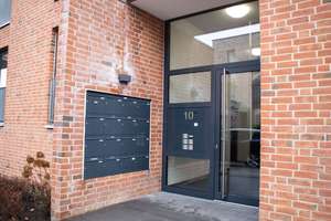 Property thumbnail 2