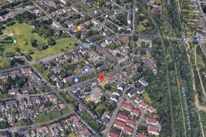F Ö R D E R U N G S F Ä H I G **Charmantes Reihenmittelhaus mit einer Garage in begehrter Lage – Die vollständige Adresse der Immobilie erhältst du vom Anbieter., 47167 Obermarxloh, Duisburg – Vorschaubild 2
