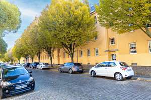 Wohnen mit Charme: Sonnige 3-Zimmer-Wohnung mit Südbalkon in Stadtfeld-Ost – Freiherr-vom-Stein-Straße 32, 39108 Stadtfeld Ost, Magdeburg – Vorschaubild 1