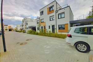 Neues Haus 5 Schlafzimmer. Großer Küche & Garten. Fully furnished – Im Flieder 8, 63075 Offenbach am Main – Vorschaubild 10