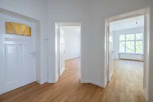 Bezugsfreie sanierte Stuck-Wohnung mit erstklassiger Ausstattung, Balkon, Parkett – Markelstraße 42, 12163 Steglitz, Berlin – Vorschaubild 4