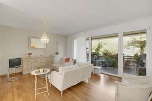 Kapitalanlage: Helle 4-Zimmer-Wohnung mit Loggia und Grünblick in Bonn-Heiderhof – Akazienweg 25, 53177 Heiderhof, Bonn – Vorschaubild 3