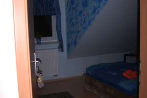 2 Zimmer DG-Wohnung im 4 Familienwohnhaus – Parlweg 2, 30419 Stöcken, Hannover – Vorschaubild 3