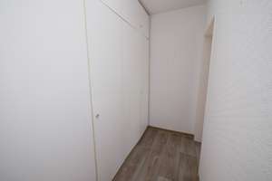Seltenheit: Gepflegte 4,5-Zimmer-EG-Wohnung mit Balkon, Gemeinschaftsgarten und Stellplatz in Buer – Vom-Stein-Str. 3, 45894 Buer, Gelsenkirchen – Vorschaubild 12