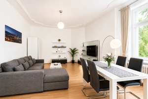 Elegantes Wohnen im Altbau nahe Schloss Charlottenburg - Ruhige Innenhofwohnung – Die vollständige Adresse der Immobilie erhältst du vom Anbieter., 10587 Mitte (Ortsteil), Berlin – Vorschaubild 3