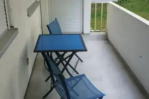 Moderne möblierte 2-Zimmer mit Balkon und EBK in Stuttgart / Modern furnished 2-room apartment  – Enzstraße 28, 70376 Stuttgart – Vorschaubild 9
